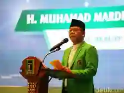 Mardiono: Jika Bisa, Saya Harap Dilahirkan dari Rahim Tien Soeharto